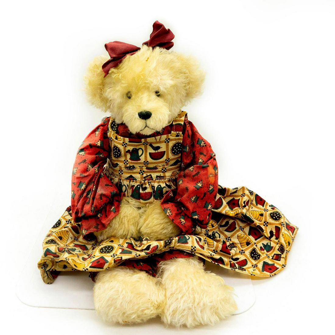Vintage Collectable Teddy Bear, Schoolgirl (1 of 2)