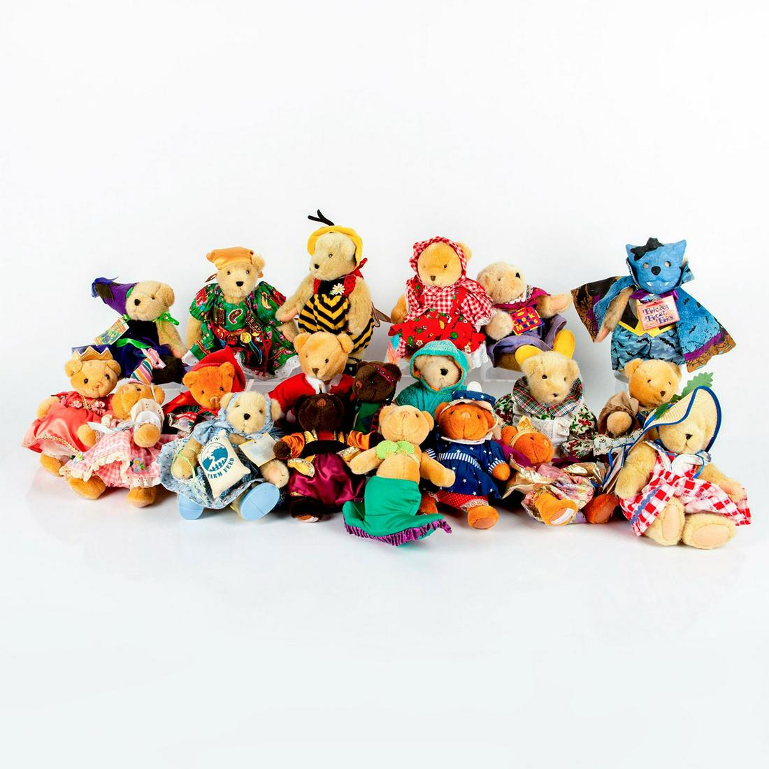 20 Vintage Collectible Miniature Teddy Bears (1 of 4)