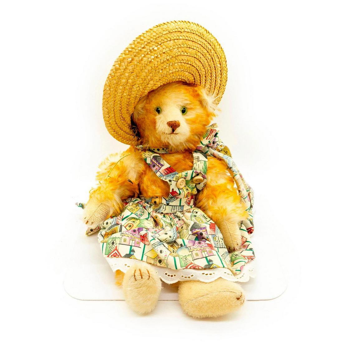 Dolores Groseck, Handmade Alice Teddy Bear (1 of 2)