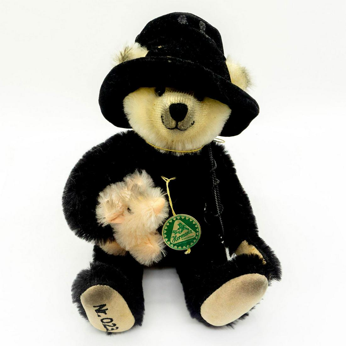 Hermann, Chimney Sweep with the Good Luck Pig Teddy (1 of 3)