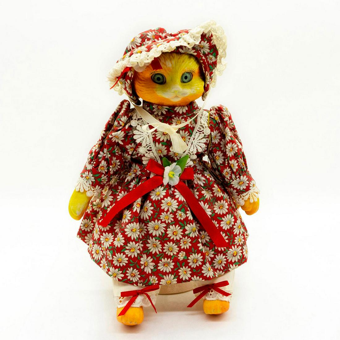 Betty Jane Carter, Ms Purry Peahes Porcelain Doll (1 of 4)