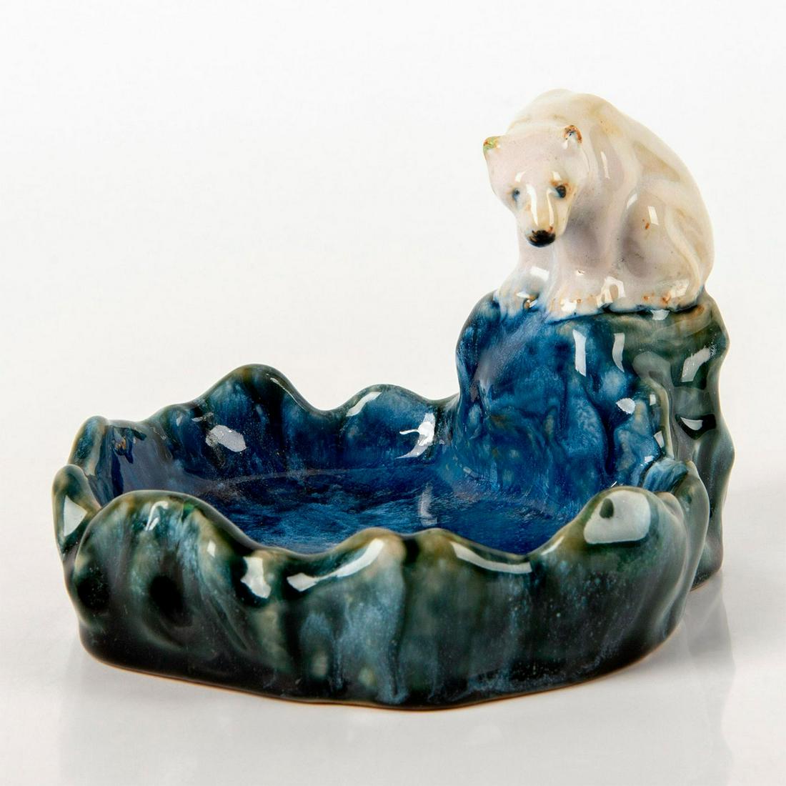 Doulton Lambeth Stoneware Bibelot, Polar Bear (1 of 4)