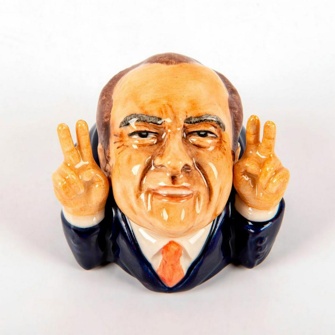 Kevin Francis Face Pots, President Nixon (1 of 5)
