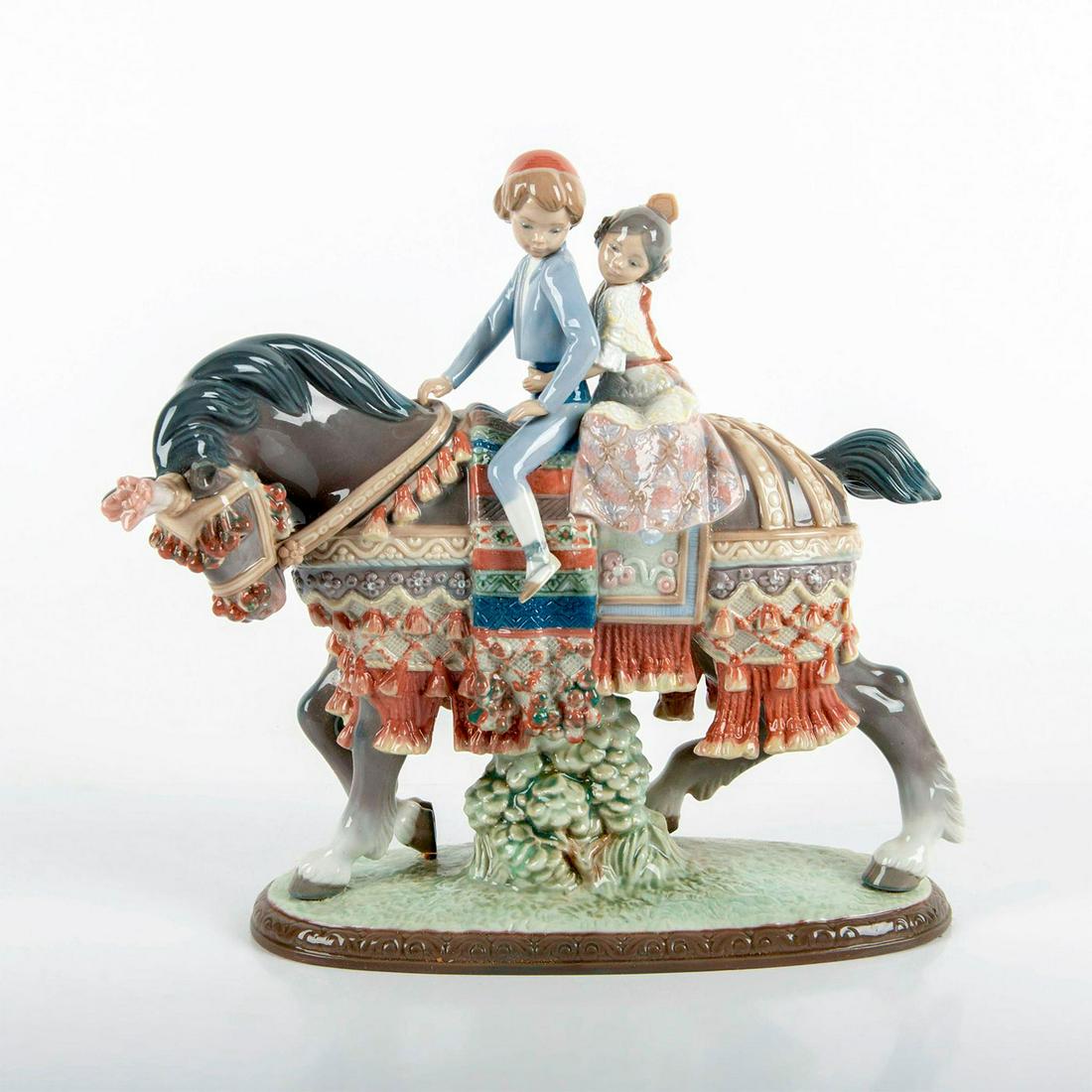 Valencian Children 1001489 - Lladro Porcelain Figurine (1 of 6)