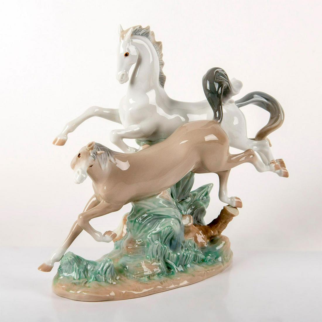 Horses Galloping 1004655 - Lladro Porcelain Figurine (1 of 5)