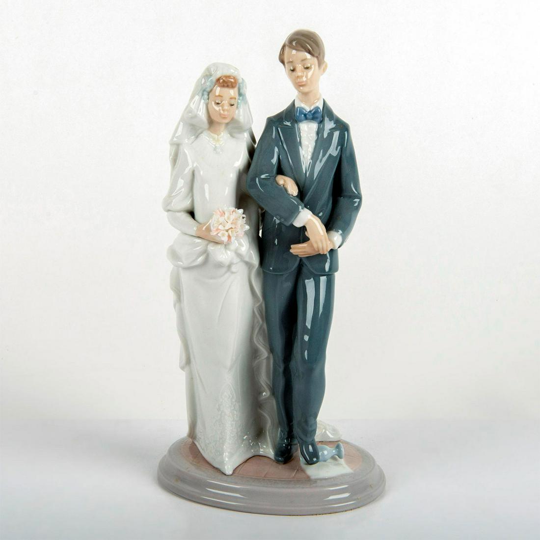 Mazel Tov! 1006028 - Lladro Porcelain Figurine (1 of 4)