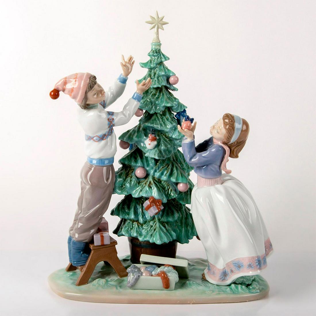 Trimming The Tree 1005897 - Lladro Porcelain Figurine (1 of 4)