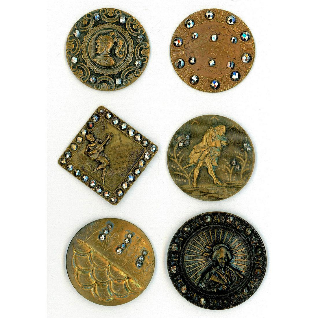 A SMALL CARD OF DIVISION ONE PICTURE BUTTONS (1 of 3)