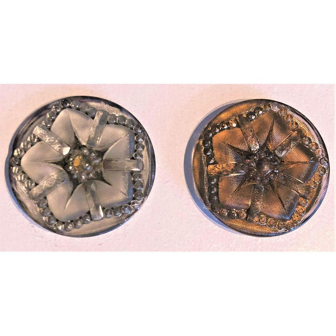 A SMALL CARD OF DIVISION 1 LACY GLASS BUTTONS (1 of 4)