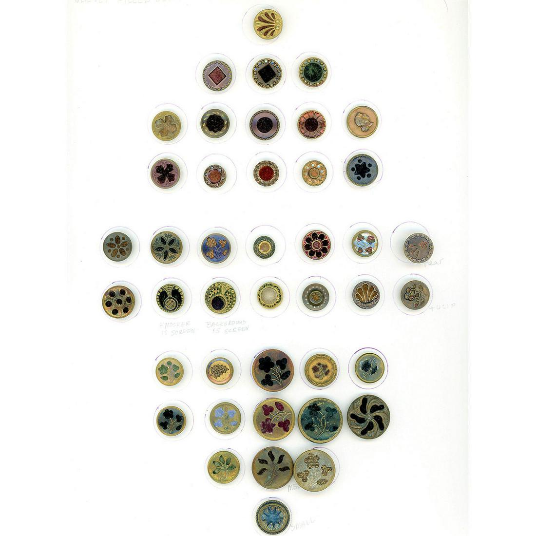 A CARD OF DIV 1 VELVET BACKGROUND PERFUME BUTTONS (1 of 4)