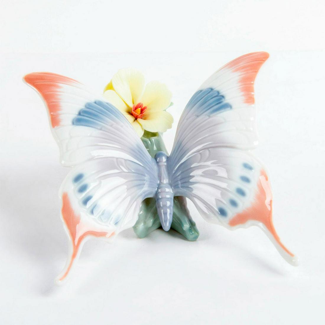 A Moments Rest 01006173 - Lladro Porcelain Figurine (1 of 5)