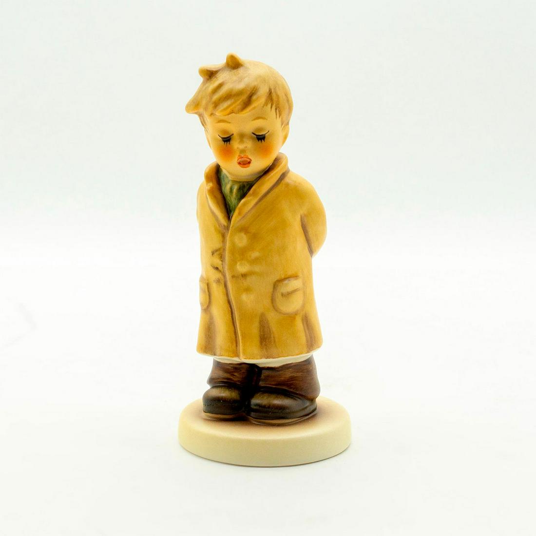 Too Shy To Sing 845 - Goebel Hummel Figure: Matte porcelain, hand painted. Distributed in 2003 exclusively to Hummel Club members. Kinder Choir collection. 'M. I. Hummel' inscribed on base. Goebel backstamp. Good condition. #goebel #hummel #fig