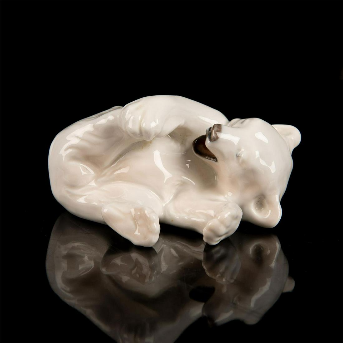 Royal Copenhagen Porcelain Figurine, Polar Bear Cub 729 (1 of 3)