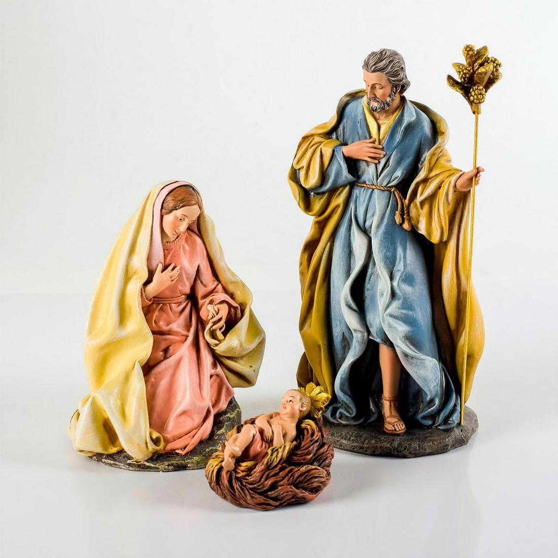 Metropolitan Museum Creche Set, Nativity Scene (1 of 4)