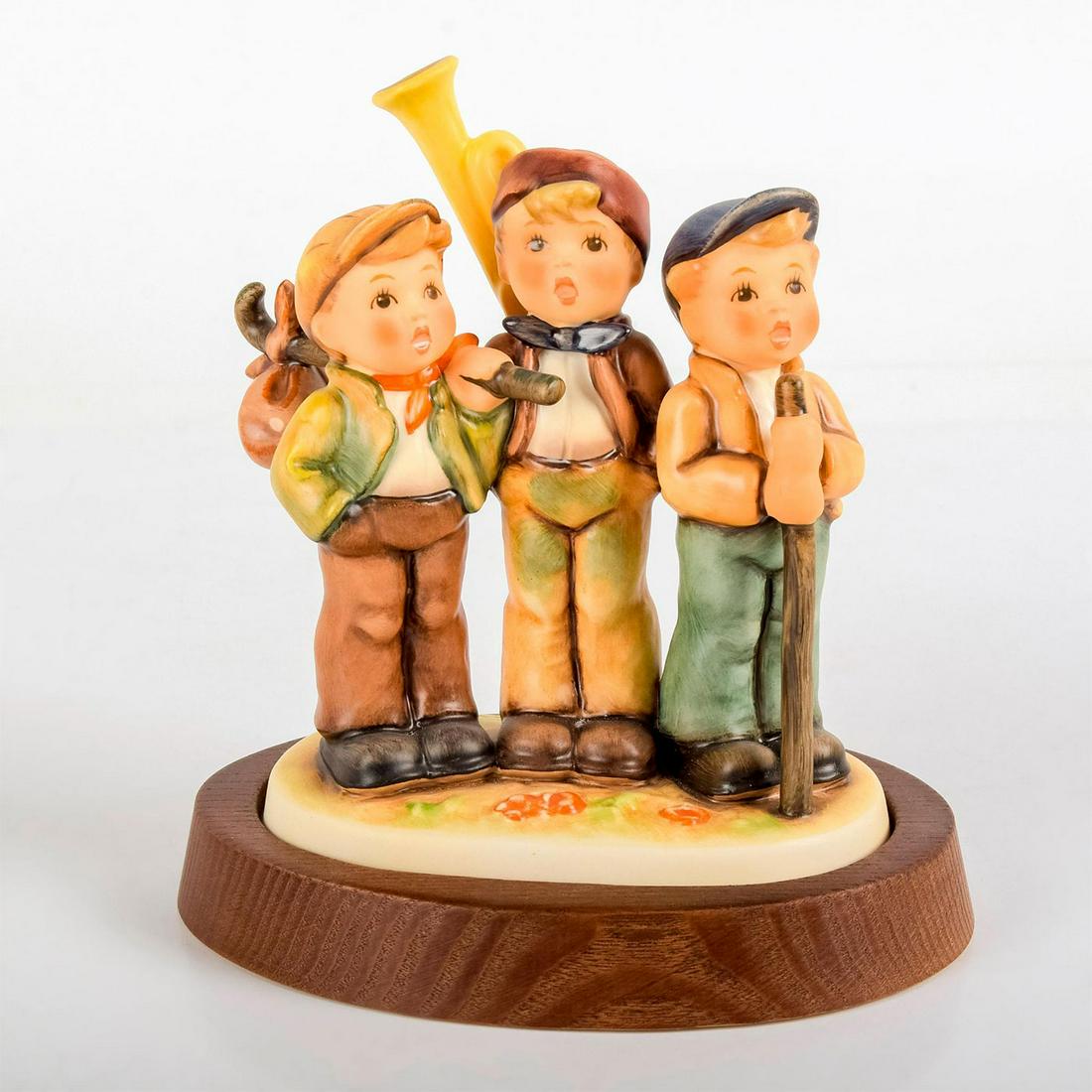 Traveling Trio 787 - Goebel Hummel Figurine (1 of 3)