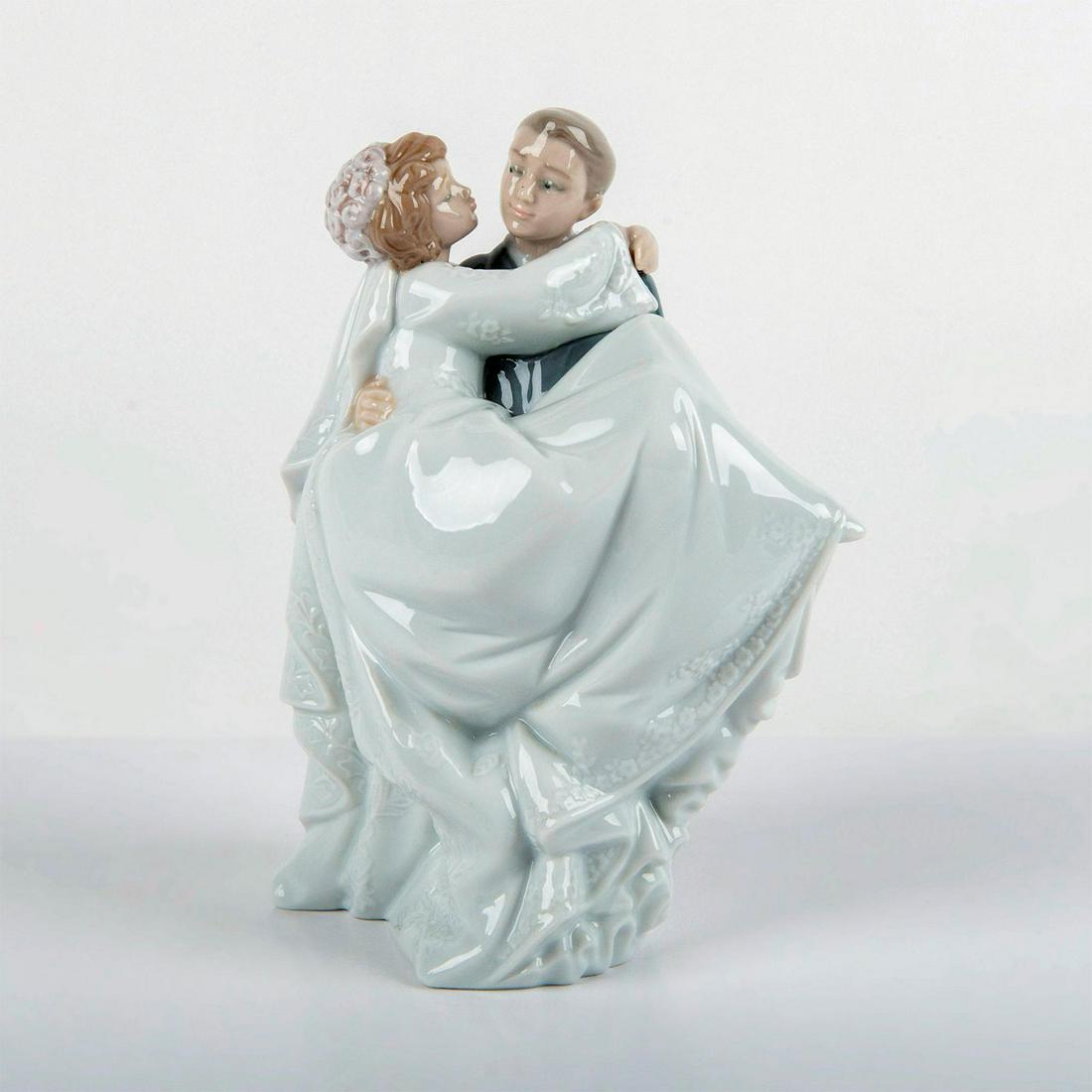 Nao By Lladro Porcelain Figurine, The Perfect Day 1564 (1 of 3)