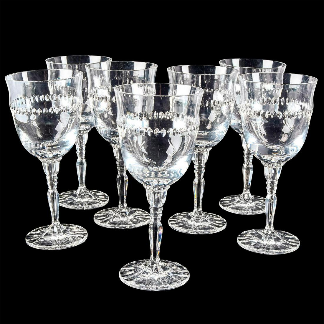 7pc Villeroy and Boch Crystal Wine Glass: Set of 7 clear wine glasses with rounded bases and multisided stems. Villeroy and Boch backstamps. Good condition. #wineglass #crystal #villeroyandboch Issued: 20th c. Manufacturer: Villeroy and Boch 