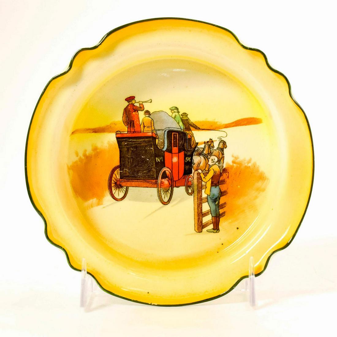 Royal Doulton Series Ware, Coaching Days Dish: RdNo 328840. Man opening gate for the coach. Royal Doulton backstamp. #royaldoulton #seriesware #coachingdays Artist: Victor Venner Issued: 1905 - 1955 Dimensions: 1.25"H x 5.6" dia. Manufacturer: Roy
