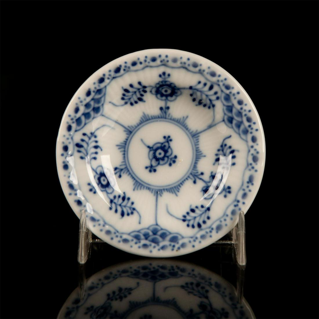 Royal Copenhagen Blue Fluted Half Lace, Butter Pat Dish (1 of 3)