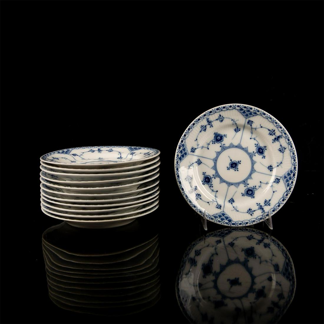 12pc Royal Copenhagen Blue Fluted Half Lace, Bread: Beautiful small bread and butter porcelain plates. White and blue coloration. Number 575. Royal Copenhagen backstamp. Good condition. #RoyalCopenhagen Artist: Arnold Krog Issued: 20th c. Dimensions: 0