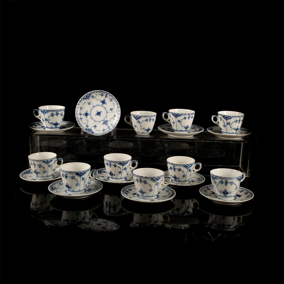 20pc Royal Copenhagen Blue Fluted Half Lace, Cups and (1 of 6)