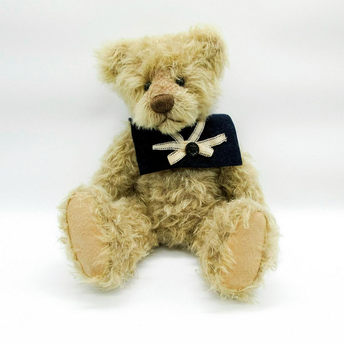 Pamela Wooley Artists Teddy Bear (1 of 3)
