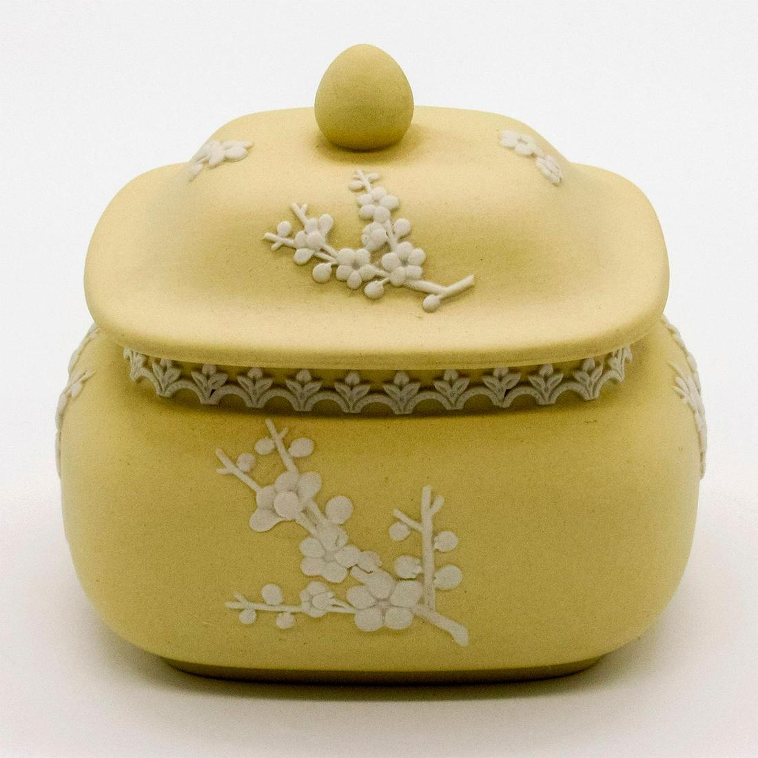 Wedgwood Primrose Jasperware Lidded Pagoda Candy Box: Cream colored decorations in relief depicting plum blossoms. Wedgwood impressed into base. Good condition. #wedgwood #jasperware #primrose #candybox Dimensions: 3.75"H Issued: 20th - 21st c. Manufactu