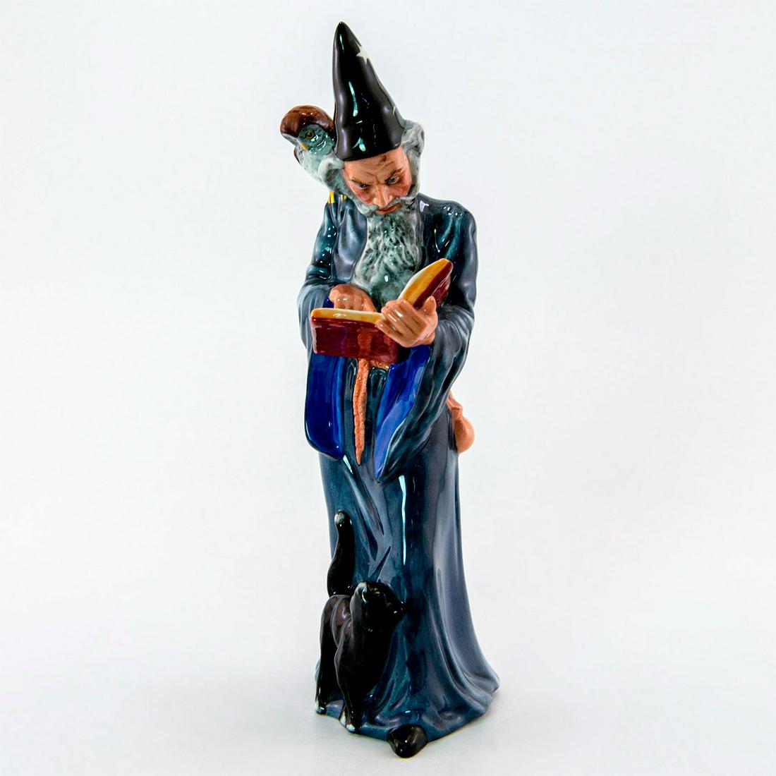 Wizard HN2877 - Royal Doulton Figurine (1 of 3)