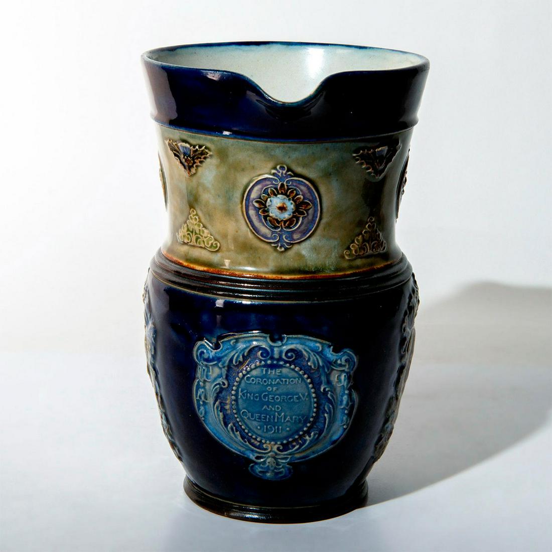 Doulton Lambeth Coronation Jug, King George V and Queen (1 of 5)