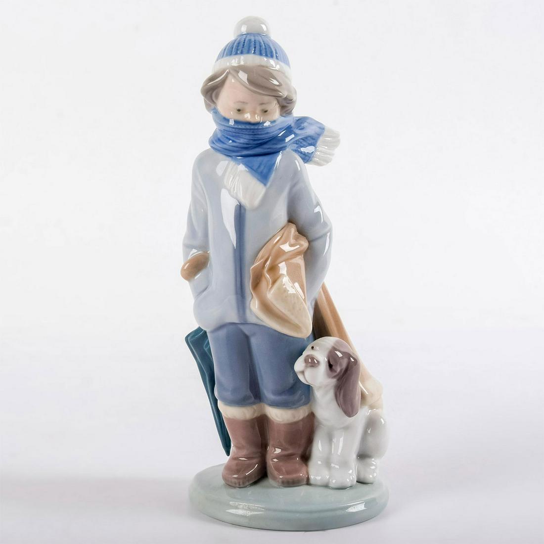 Winter 1005220 - Lladro Porcelain Figurine (1 of 3)
