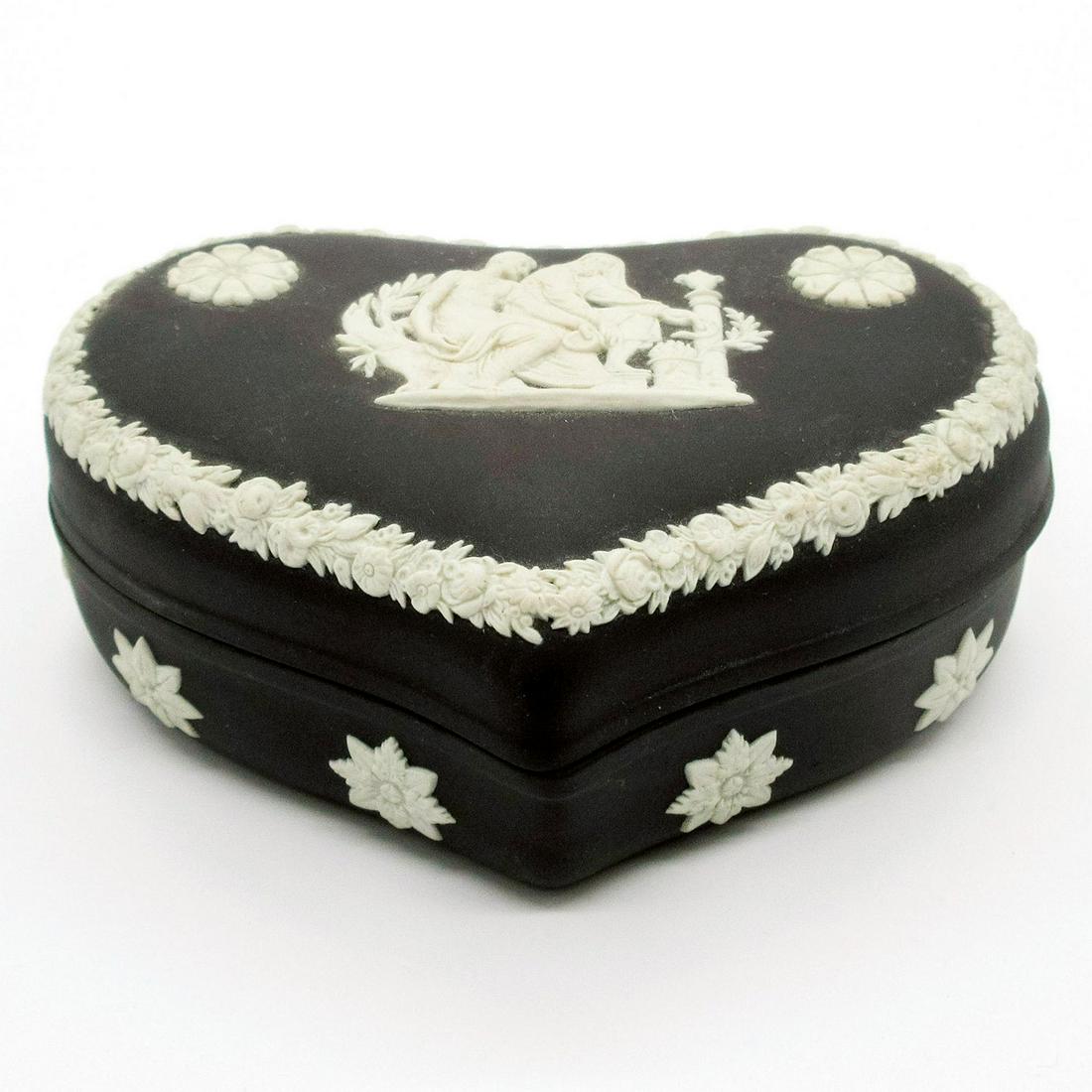 Wedgwood Jasperware Black Heart Shaped Trinket Box (1 of 5)