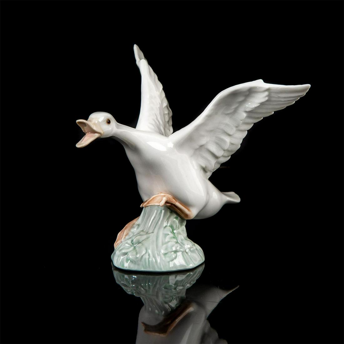 Duck Jumping 1001265 - Lladro Porcelain Figurine (1 of 9)