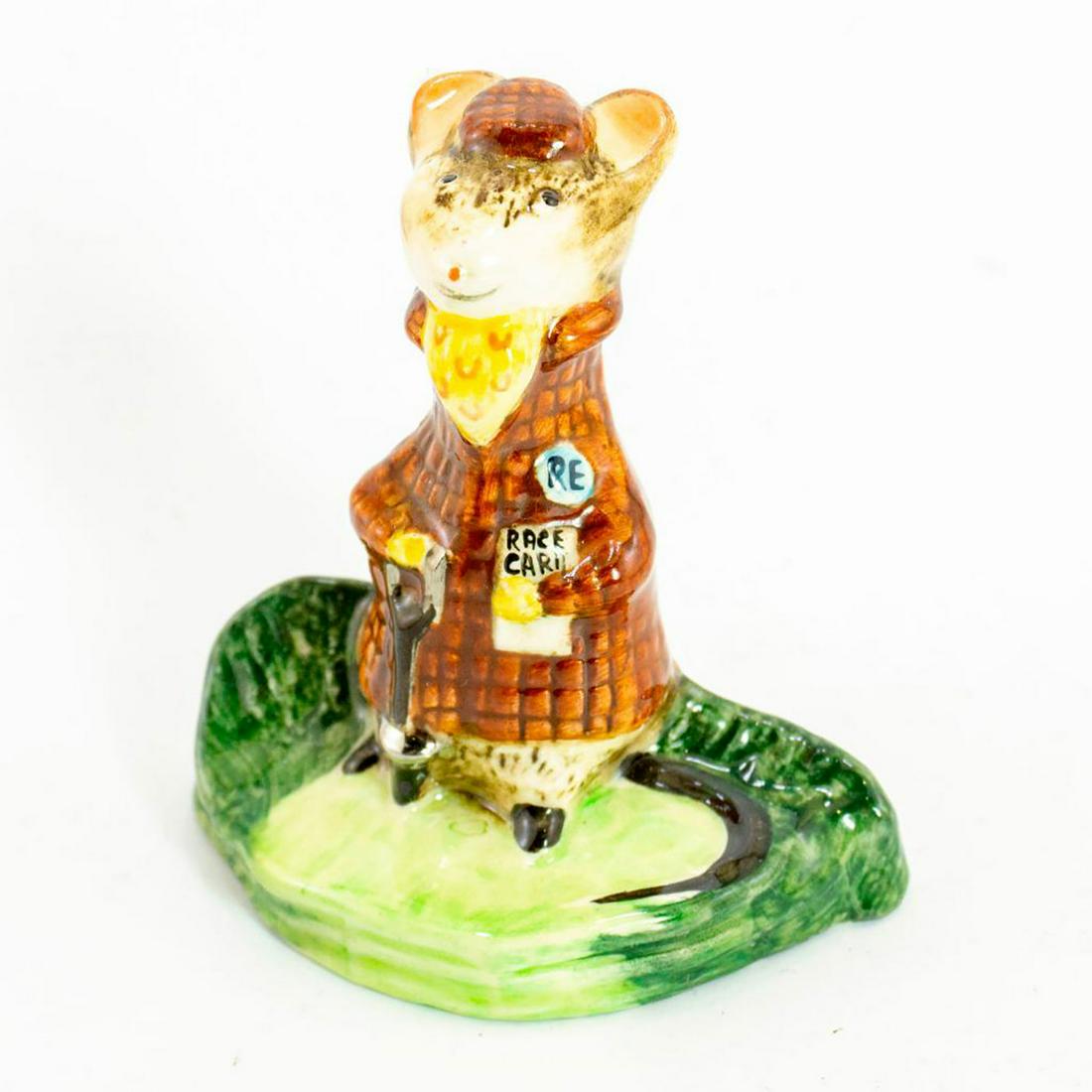 Beswick Kitty McBride Figurine, The Racer 2528 (1 of 3)