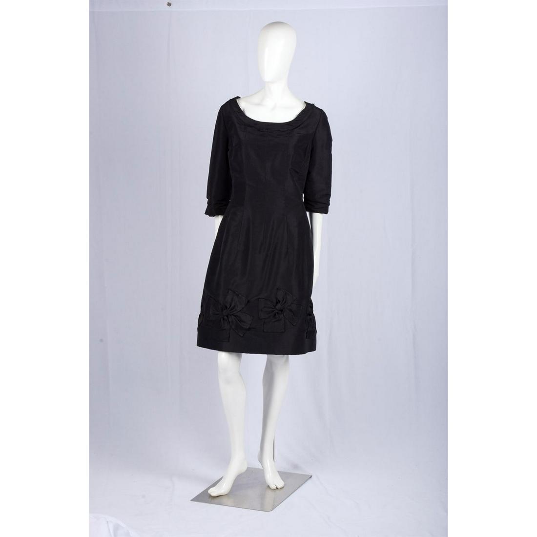 Oscar De La Renta Black Silk Dress (1 of 3)