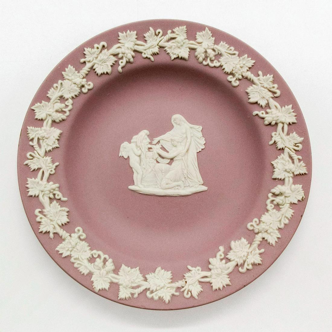 Wedgwood Lilac Jasperware, Round Tray (1 of 4)
