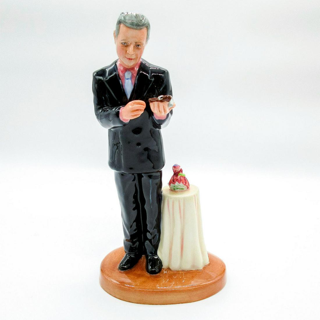 Michael Doulton HN4653 - Royal Doulton Figurine (1 of 3)
