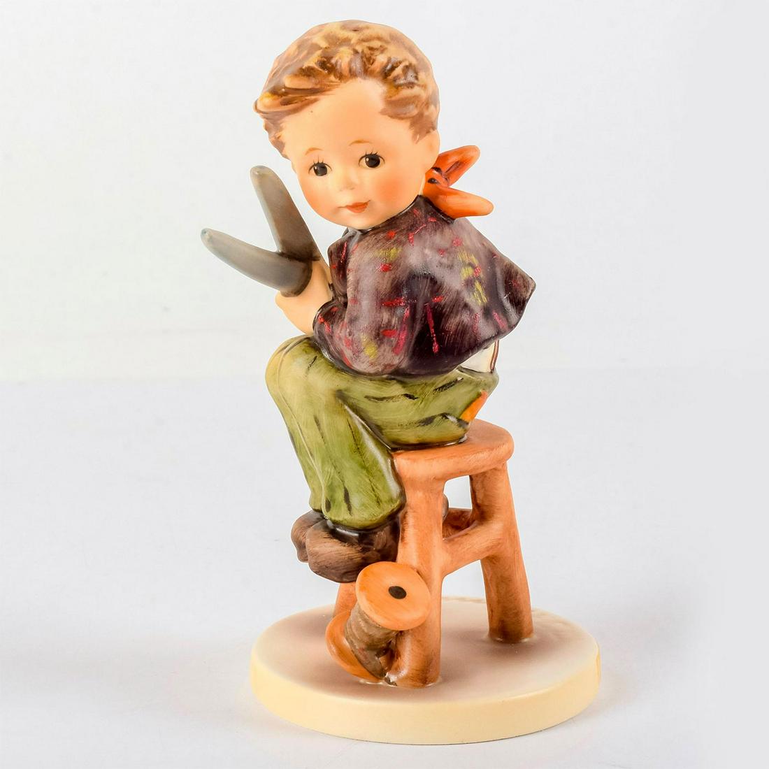 Little Tailor Hum308 - Goebel Hummel Figurine (1 of 4)