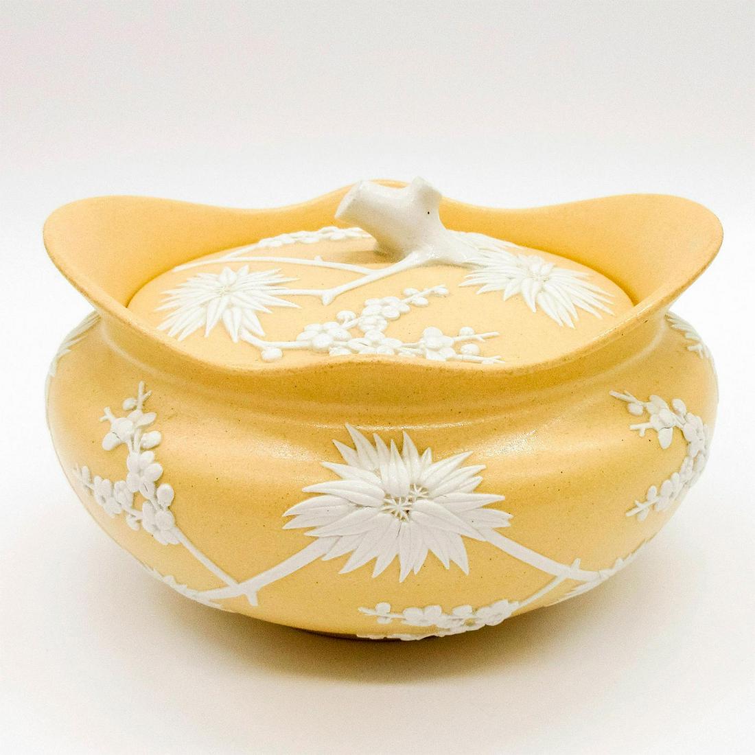 Antique Wedgwood Yellow Caneware Sugar Bowl (1 of 7)