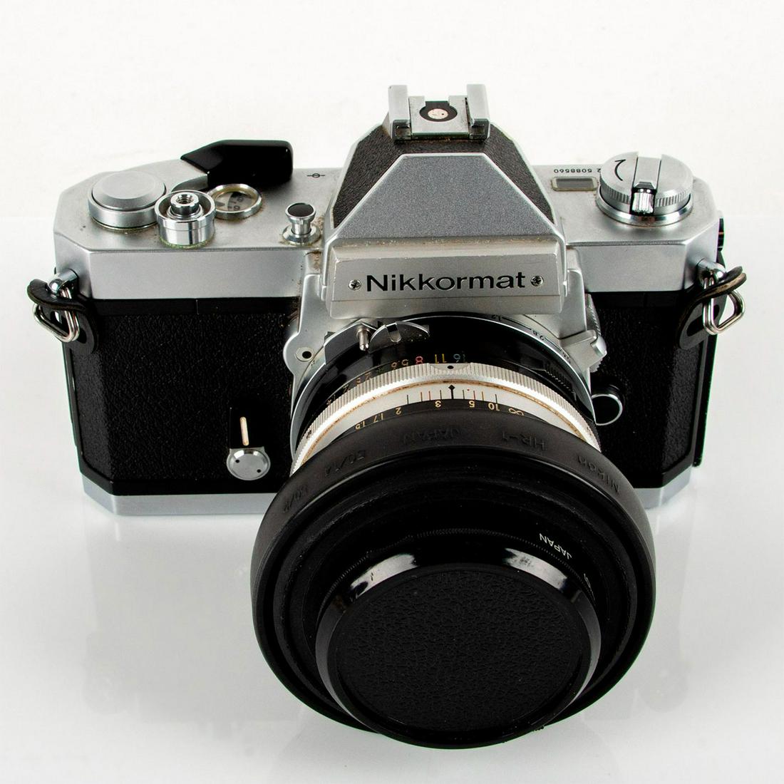 Nikon Nikkormat FT2 35mm SLR Film Camera w/ 50mm Lens (1 of 9)