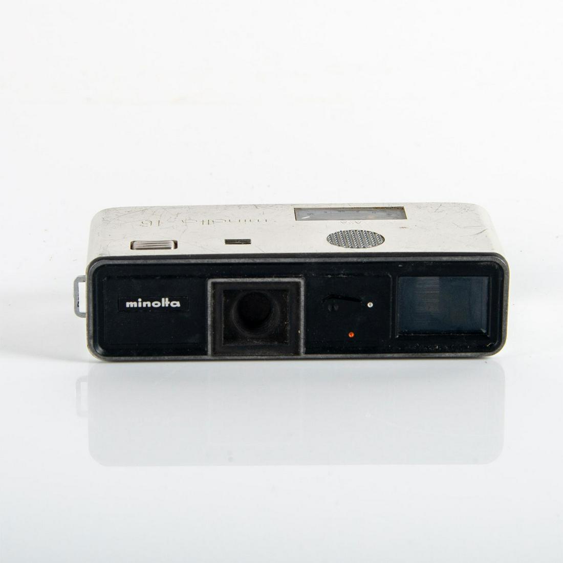 Minolta 16 Model P 16mm Subminiature Film Camera (1 of 4)