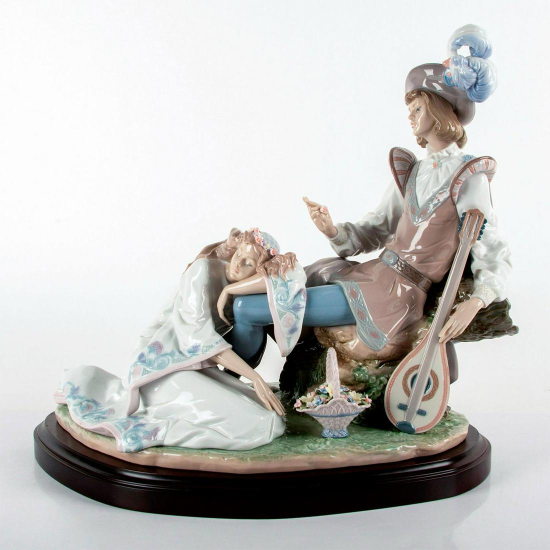 Medieval Romance 1006327 - Lladro Porcelain Figurine (1 of 9)