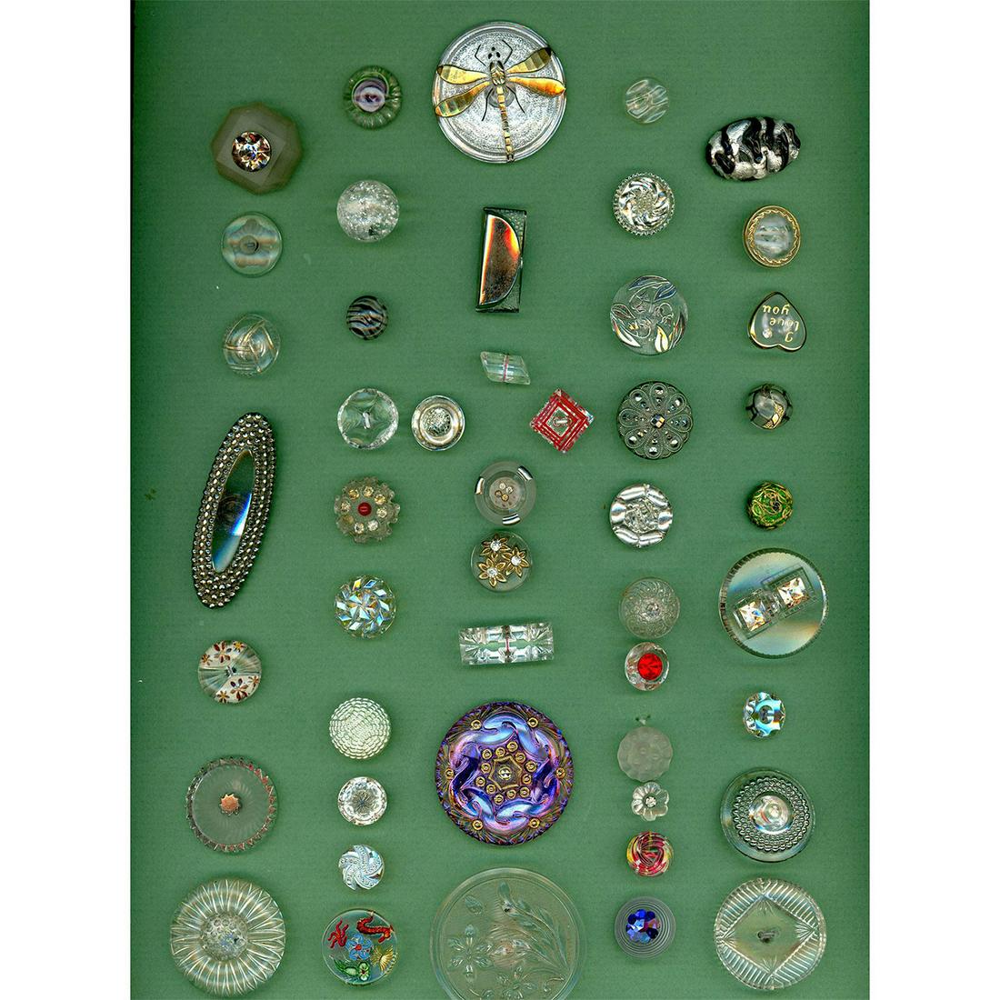 2 CARDS OF DIV. 3  GLASS BUTTONS INCLUDING CLEAR GLASS. (1 of 5)