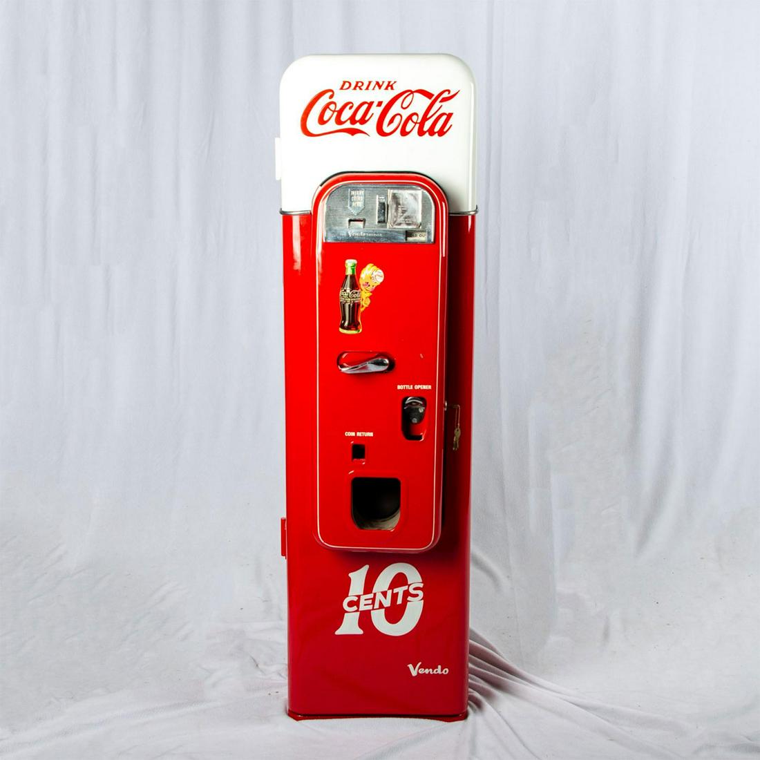 Vintage Vendo Coca Cola Coin Operated  Machine (1 of 12)