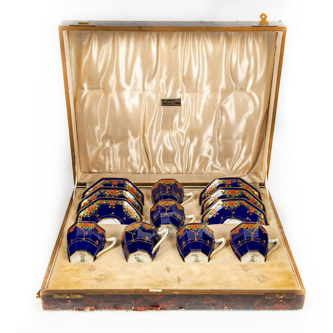 12pc Royal Doulton Demitasse Cups And Saucers Set (1 of 5)