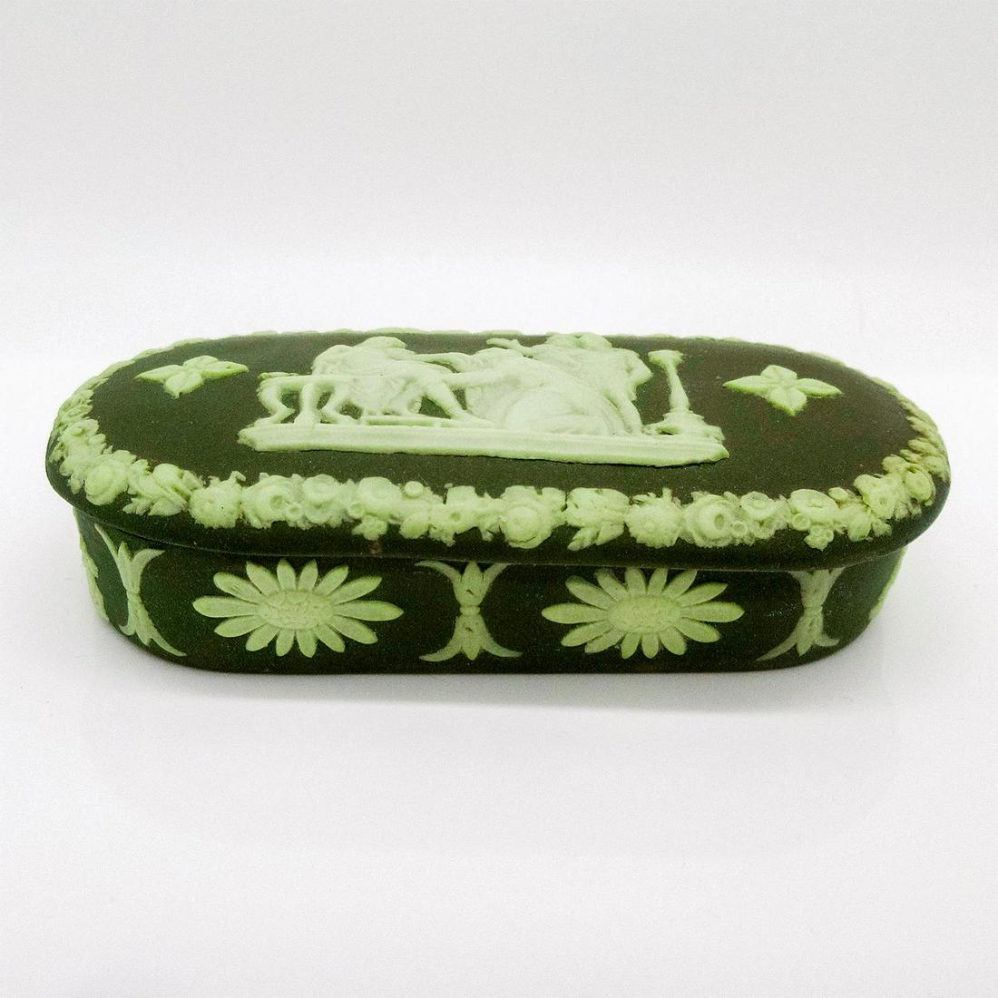 Wedgwood Jasperware Olive Green Oblong Trinket Box: Oblong shaped olive green dipped lidded trinket box with yellow-tinged cream sprig neoclassical and floral design. Wedgwood impressed backstamp. #wedgwood #jasperware #trinket #box #olive Issued: 20th