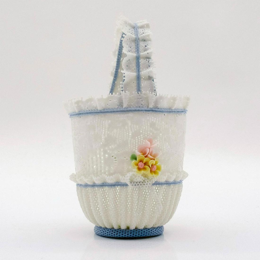 Small Round Basket w/Blue 1001557.3 - Lladro Porcelain Decor (1 of 3)