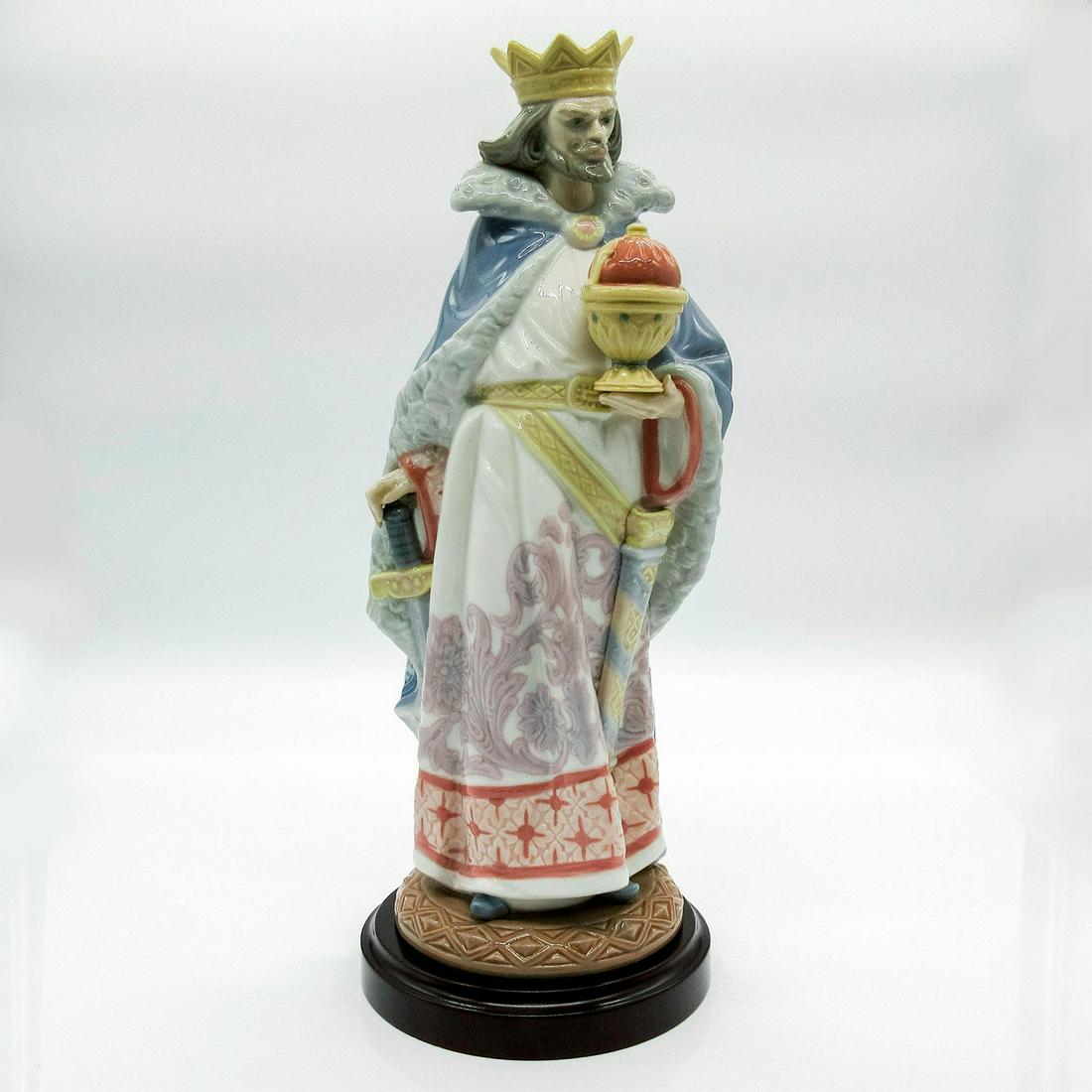 Rey de Copas 01005366 LTD - Lladro Porcelain Figurine (1 of 12)