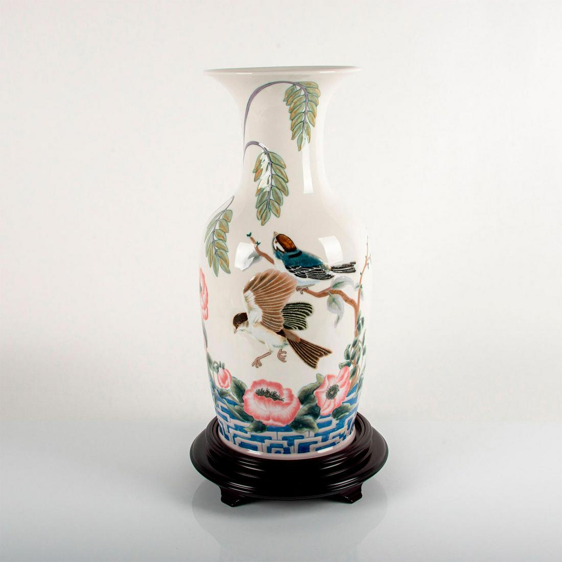 Fanciful Flight Vase 01005918 LTD - Lladro Porcelain Vase (1 of 6)