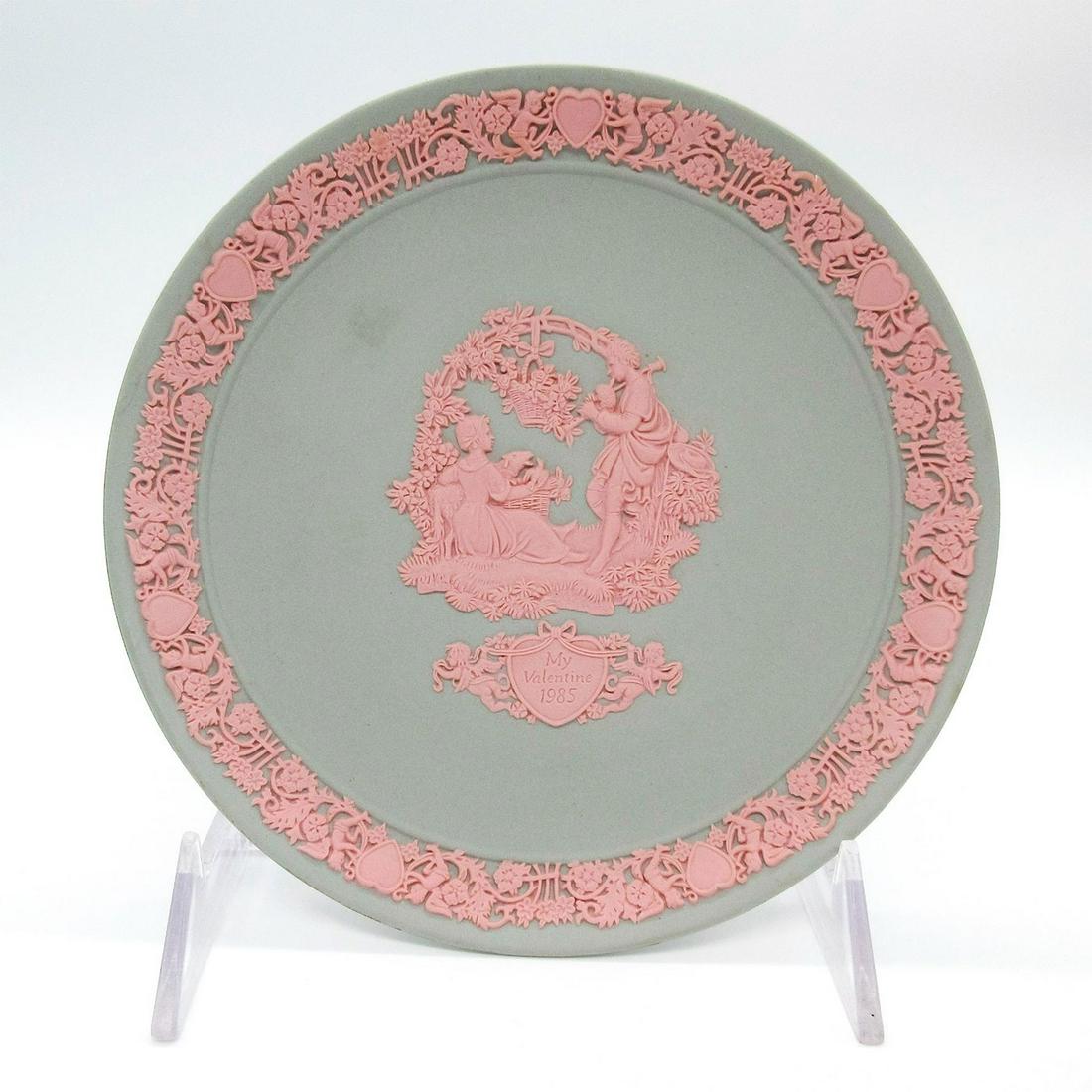 Wedgwood Gray Jasperware My Valentine 1985 Plate: Matt ceramic. Pink color romantic couple courting relief on gray Jasperware. Fourth in the Valentine's Day series. Limited edition of 20,000. Wedgwood backstamp. #Wedgwood #Jasperware #Valentine I