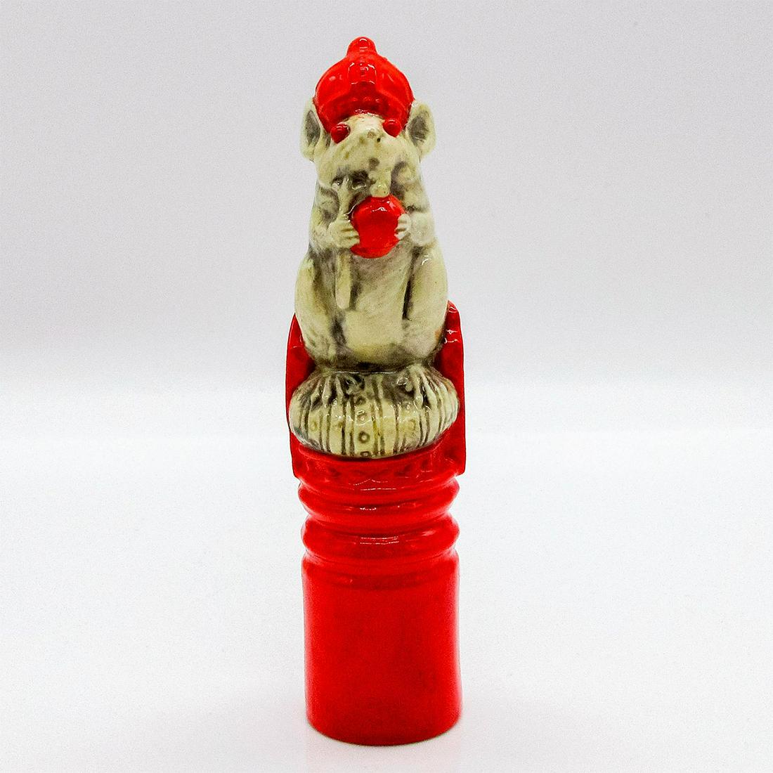 Doulton Lambeth George Tinworth Chess Piece, King (1 of 5)